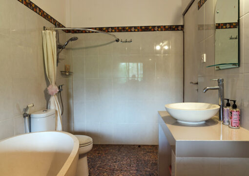 Atma room